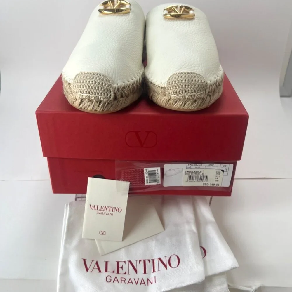 Valentino Garavani V Logo Leather Medallion Espadrille Mules Size 39